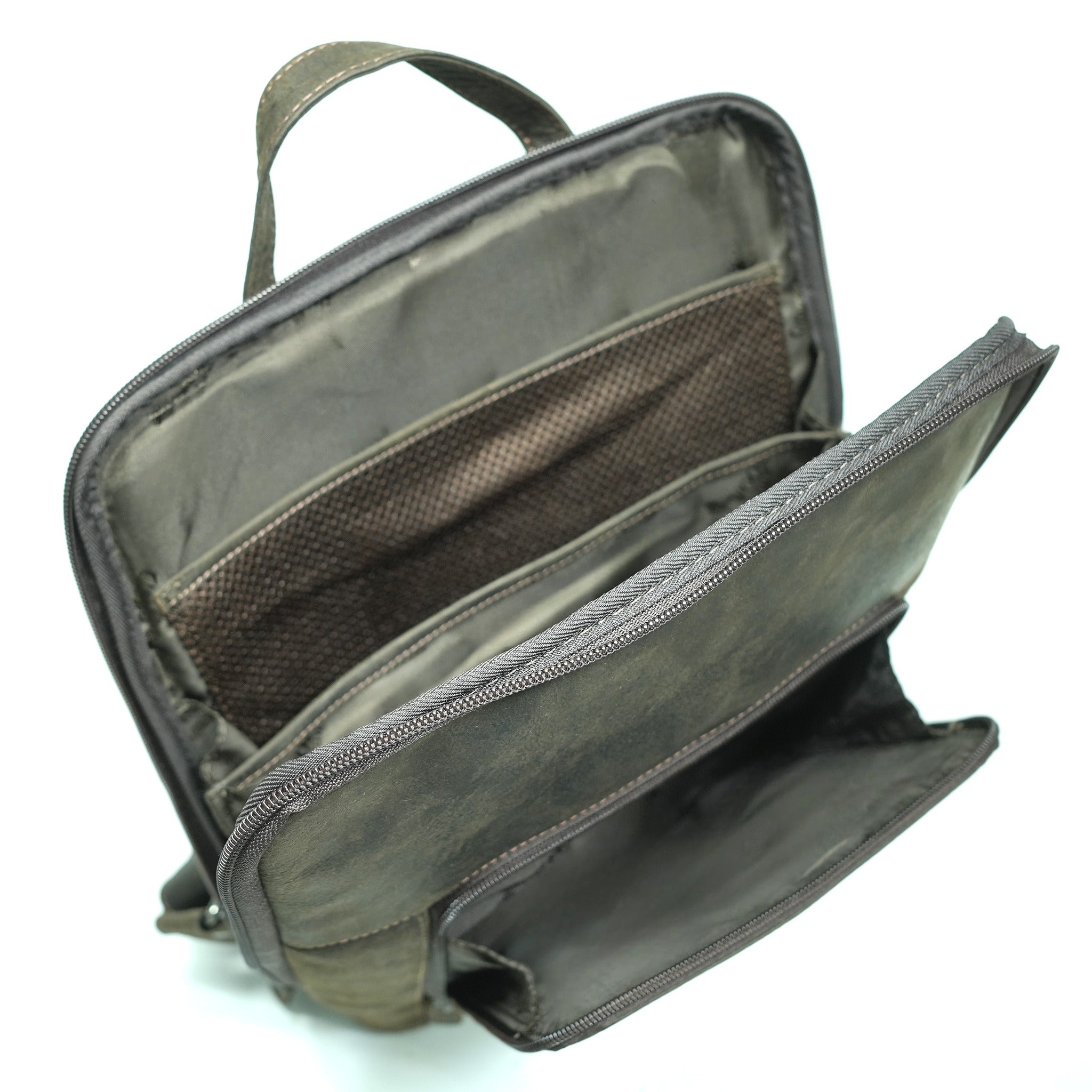 Camden Leather Backpack – GW132644