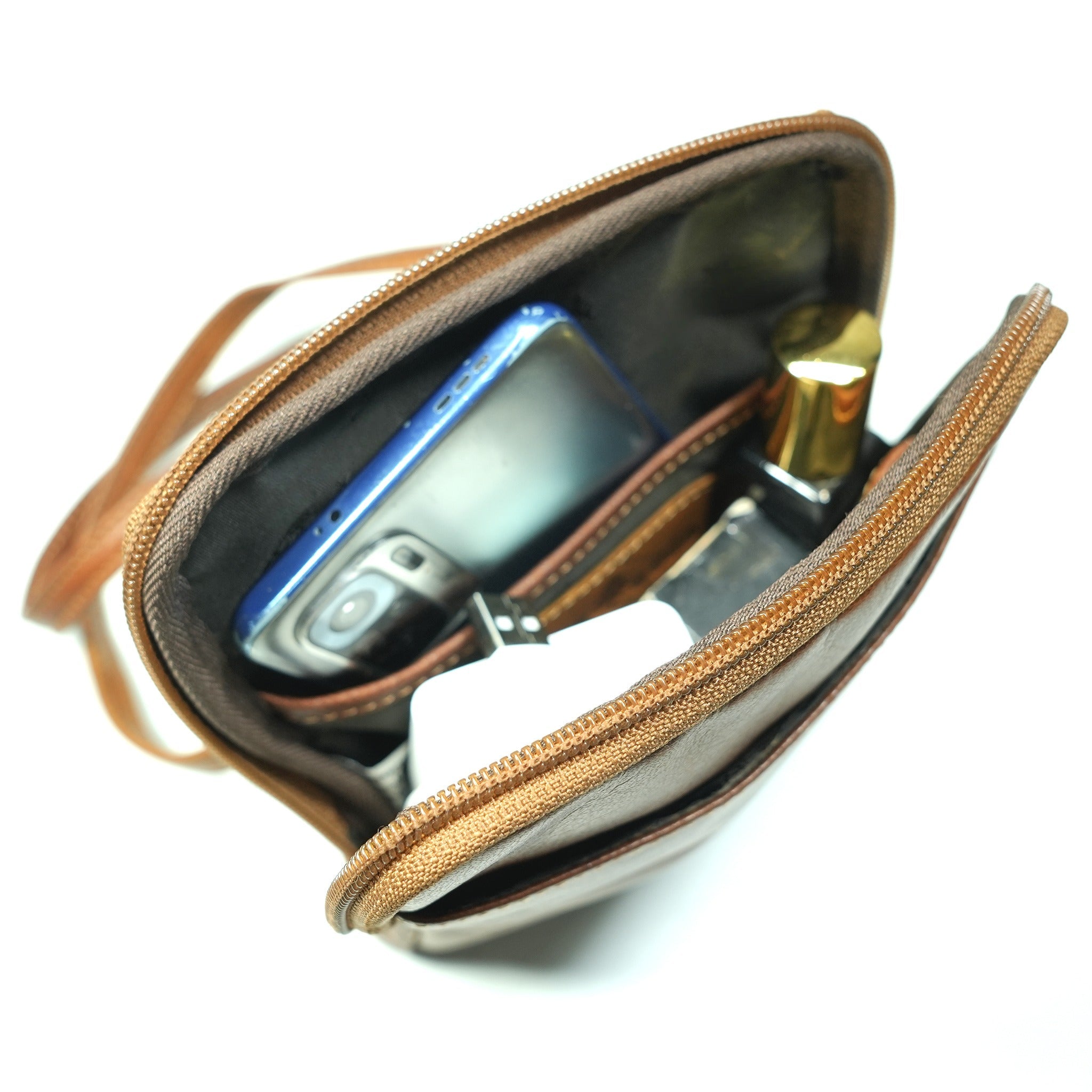 Hunter Leather Small Crossbody Bag -  GW2772