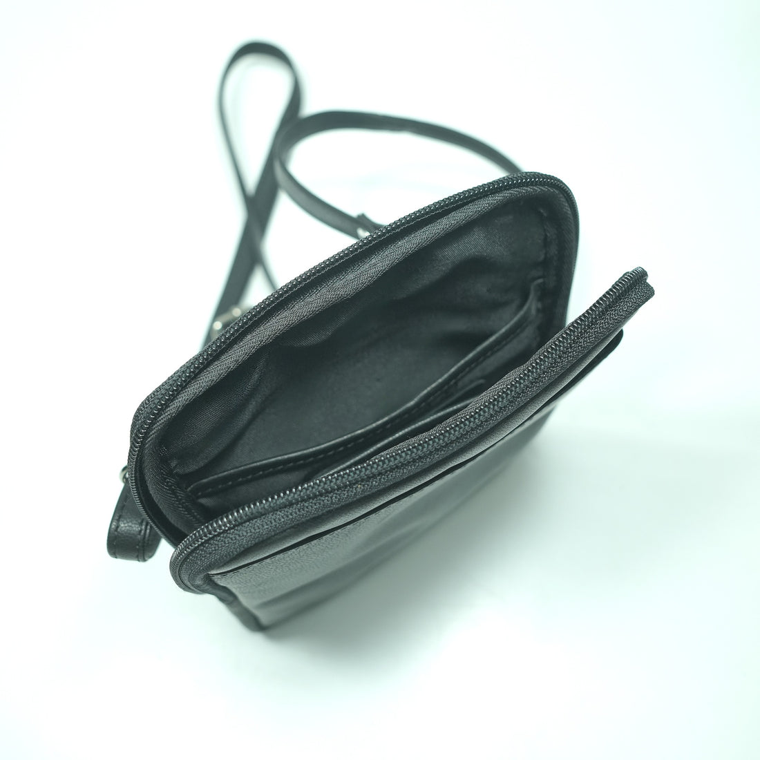 Mini Unisex Crossbody Bag – GW2772