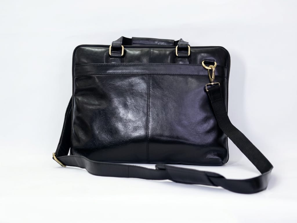 Cenzoni Fashions - Laptop Shoulder Bag - CNLP1028